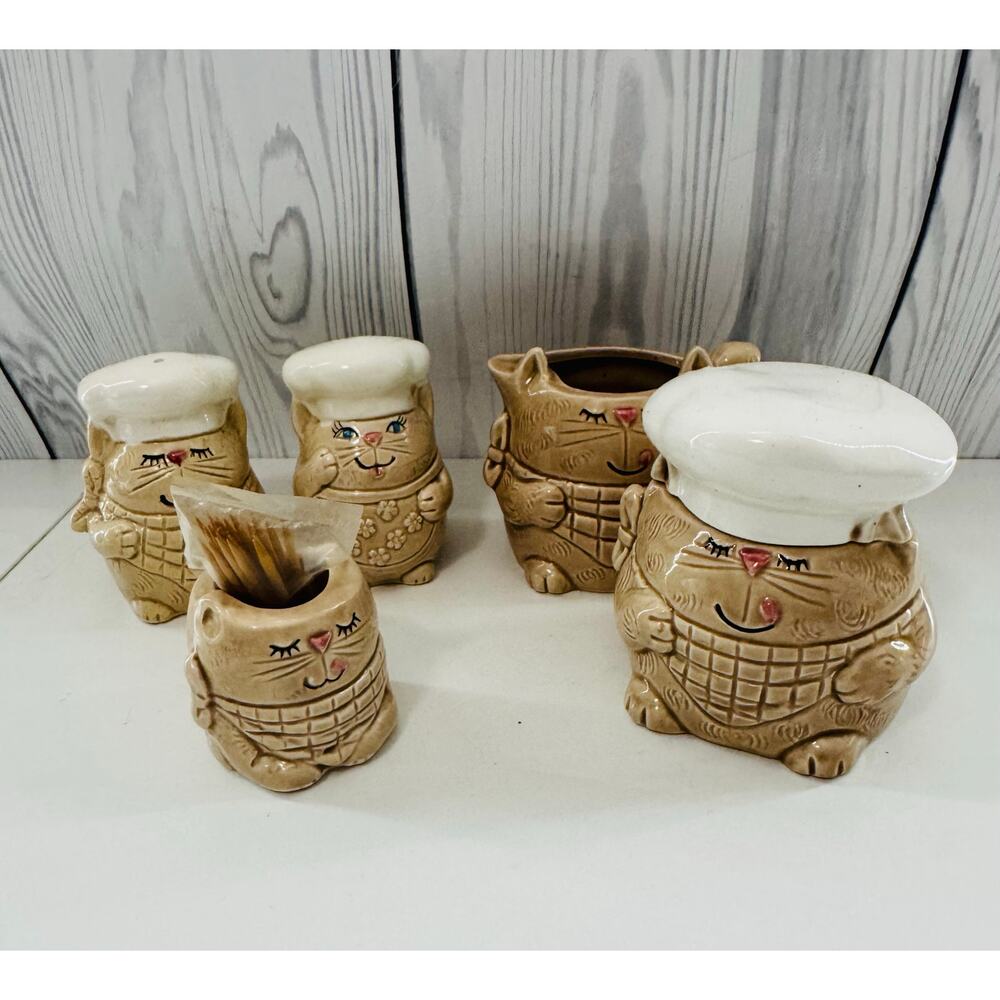 VTG Enesco 1982 Japan Cat Set - Salt & Pepper Shakers, Toothpick, Creamer/Sugar